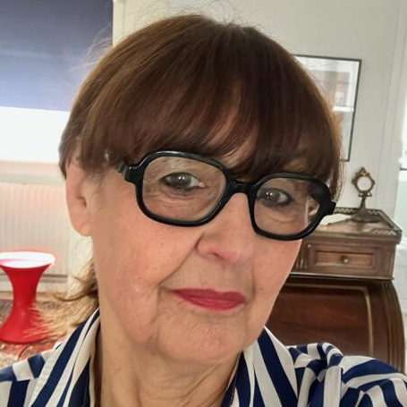 Andrée-jeanne DEBRU